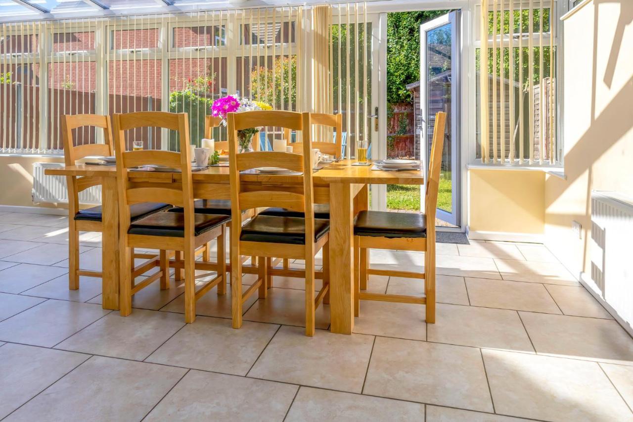 Fair View - Off Street Parking And Garden Villa Shrewsbury Luaran gambar