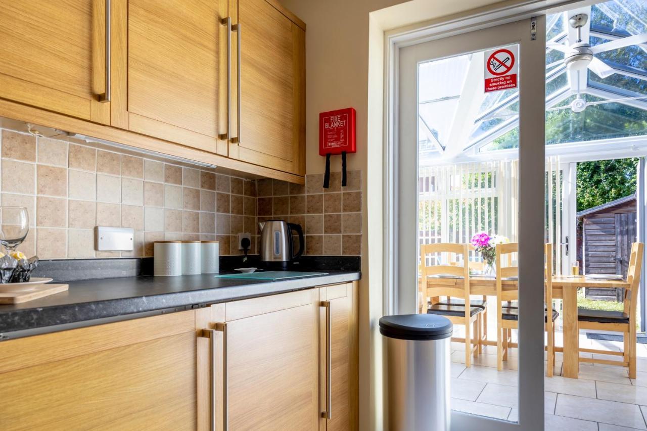 Fair View - Off Street Parking And Garden Villa Shrewsbury Luaran gambar