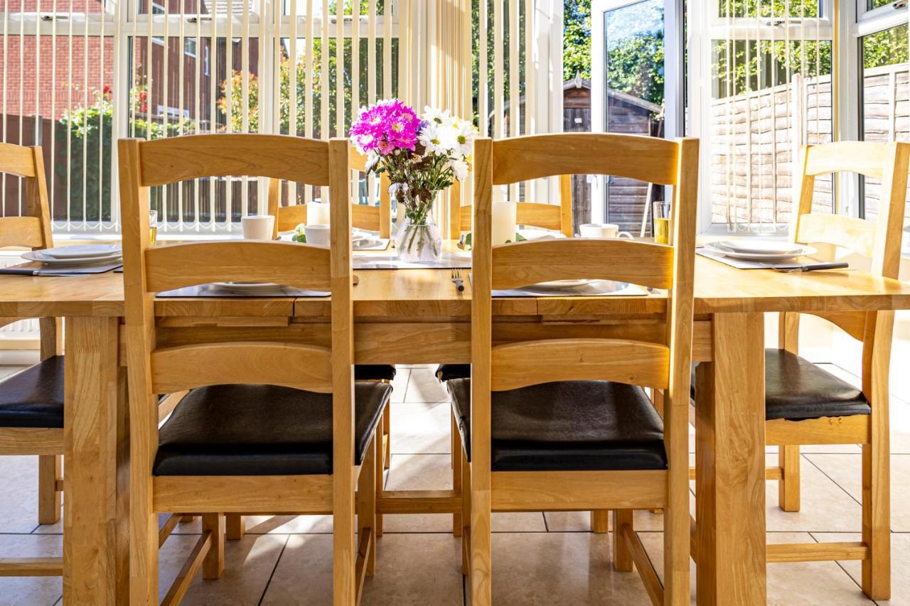 Fair View - Off Street Parking And Garden Villa Shrewsbury Luaran gambar