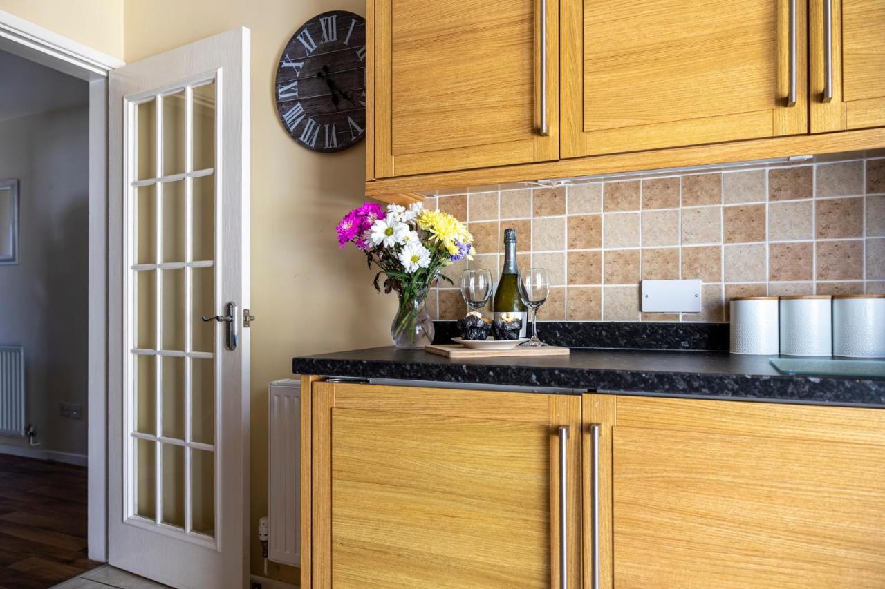 Fair View - Off Street Parking And Garden Villa Shrewsbury Luaran gambar